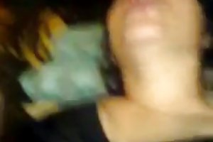 את xnxx ישראליות אימפוטנט מנסה לזיין בחורה