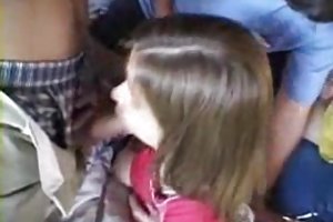 שני סקס חינם סרטים שעירים אסיאתיות בחורות על גבר אחד
